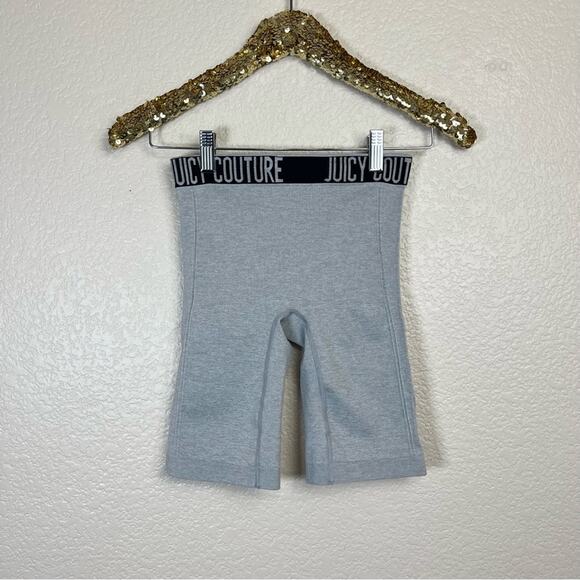 Juicy Couture • Seamless Shaping Biker Shorts - Picture 3 of 12